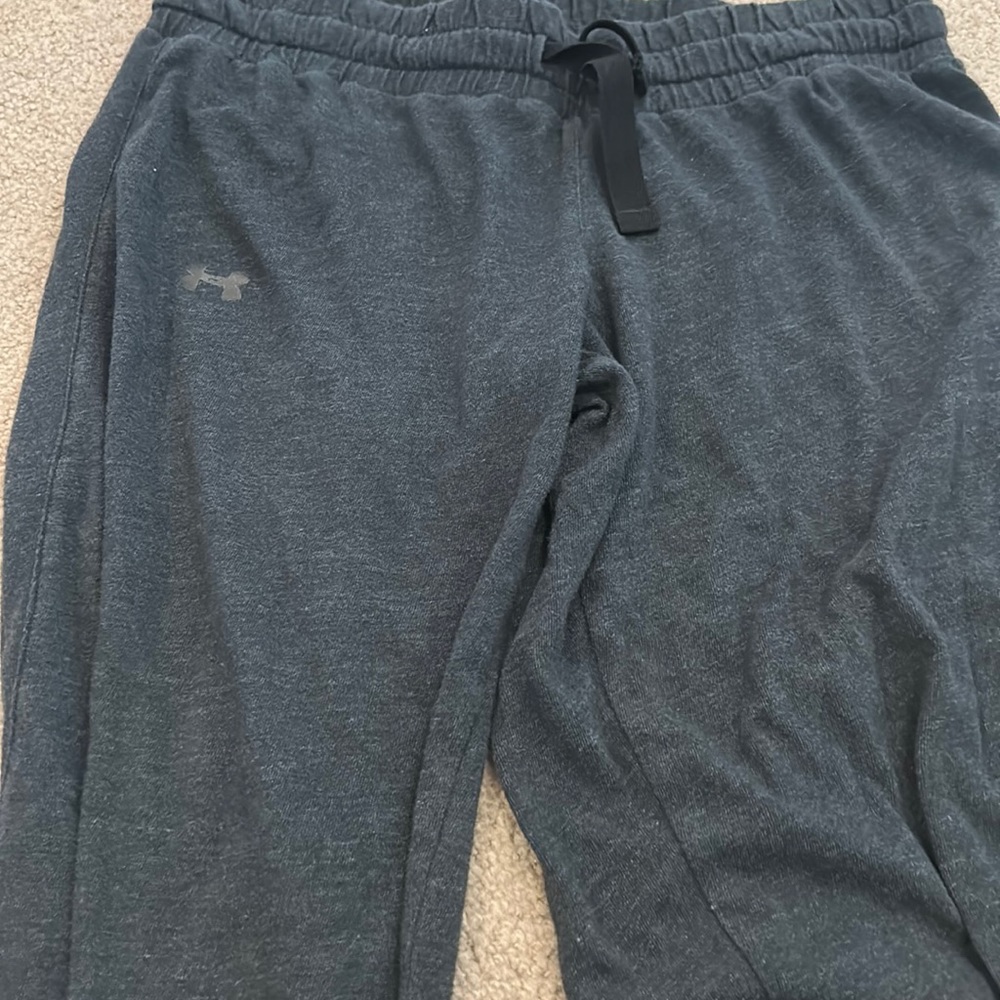 Under Armour capris